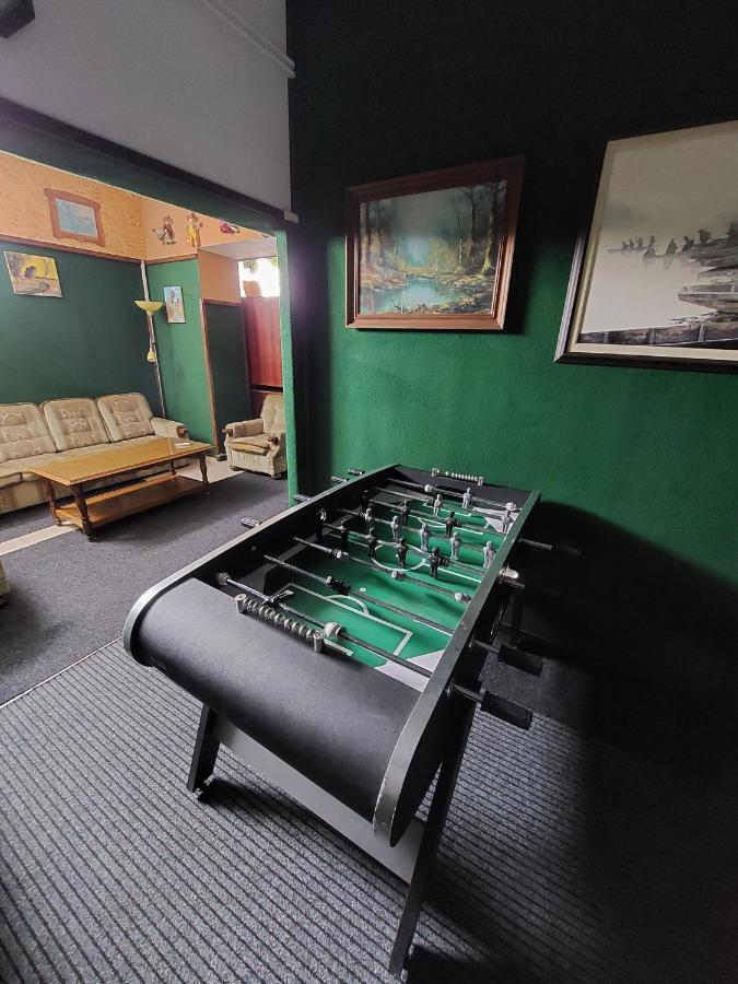 Hostel Suzzzy Novska المظهر الخارجي الصورة